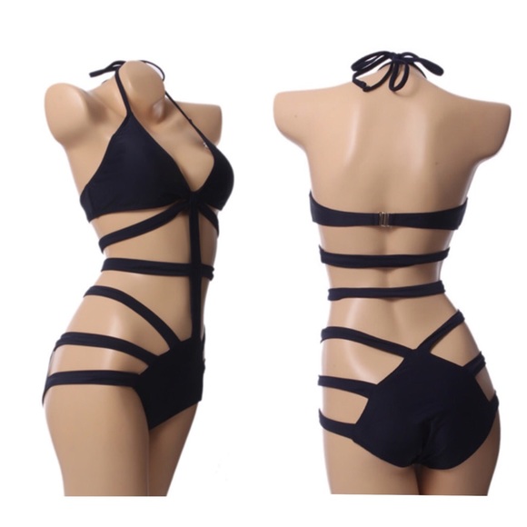 NEW! - Strappy Monokini - Picture 7 of 8